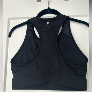 Fabletics sports bra